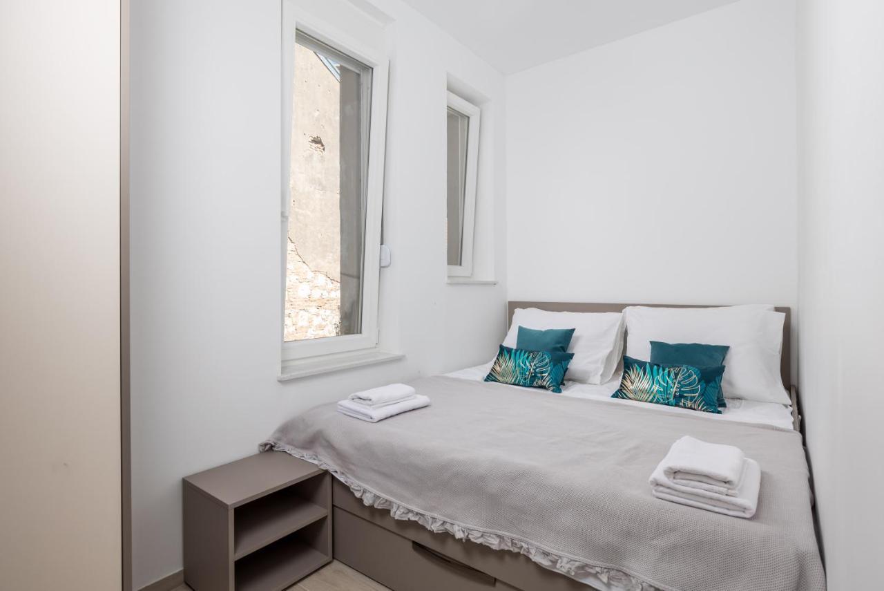 Balcony Apartment Pampas リエカ エクステリア 写真
