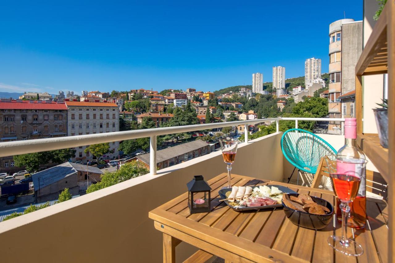 Balcony Apartment Pampas リエカ エクステリア 写真